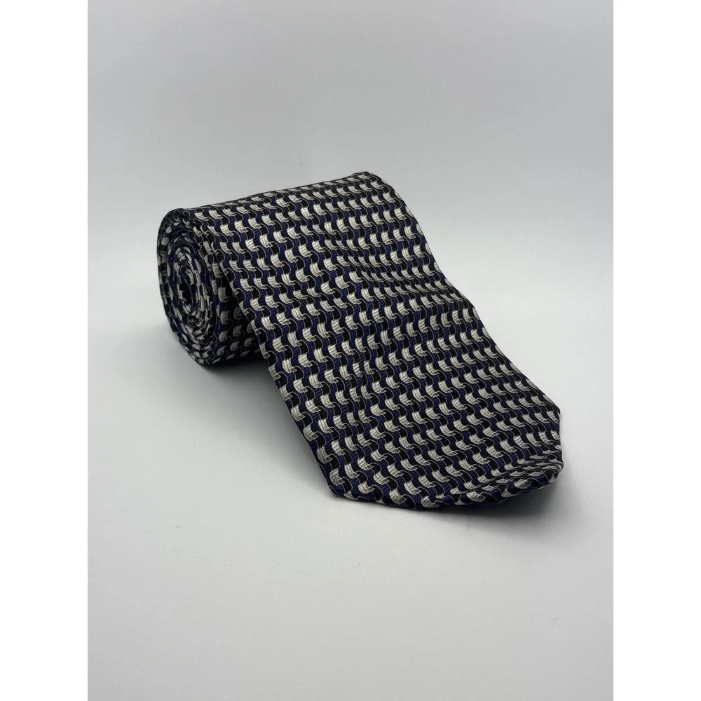 Di Capri Mens Silk Tie Navy Blue Silver Geometric Wavy Pattern Hand Made 4 Inch